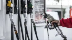 Akaryakıt Fiyatlarında Sürpriz Yok: Benzin ve Motorin Aynı Kaldı! - Haber Trend